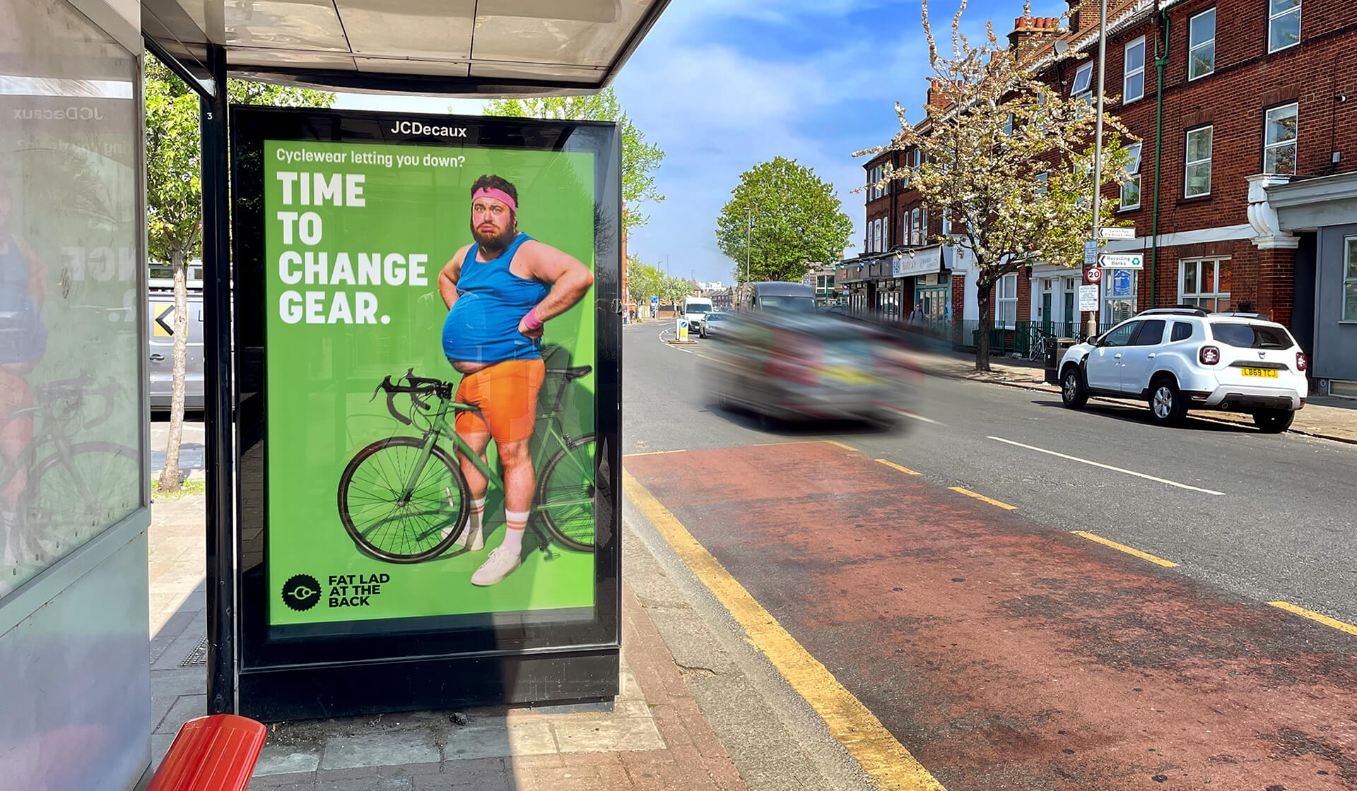 Fat Lad At The Back - Time to change gear - Mellor&Smith - Ad campaign - bikes and cyclists - Outdoor OOH